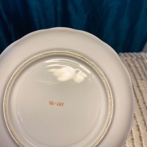 Thames porcelain tea cup and saucer set, vintage - Picture 9 of 14